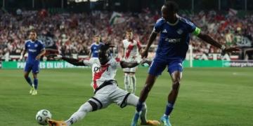 Ligue Conférence : Le Rayo Vallecano et un grand Pathé Ciss surprennent Strasbourg et prennent une option pour la finale - wiwsport