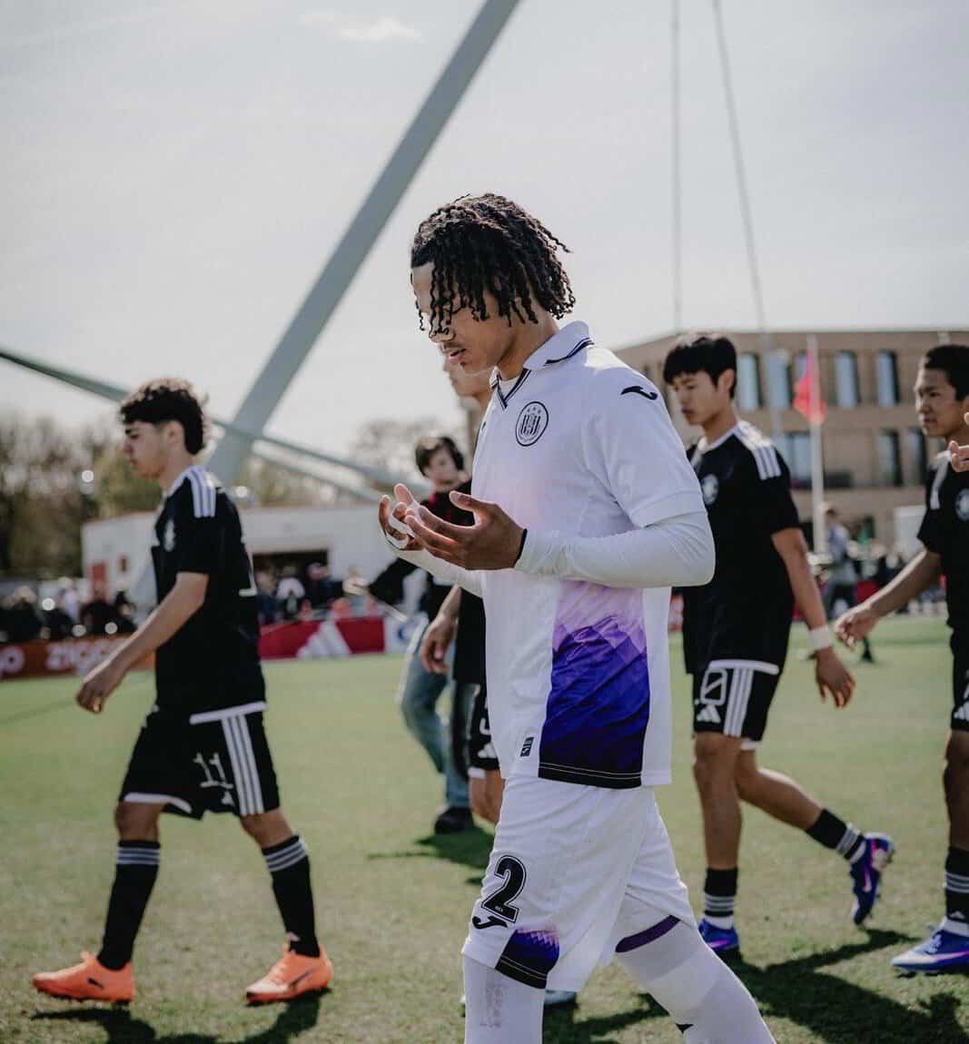 Interview – À la découverte de Saliou Dia (16 ans) « Être gaucher est un véritable avantage dans le football moderne » ! - wiwsport