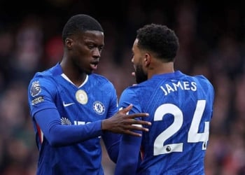 Premier League : Mamadou Sarr fait son retour dans le groupe de Chelsea mais démarre sur le banc contre Brighton - wiwsport