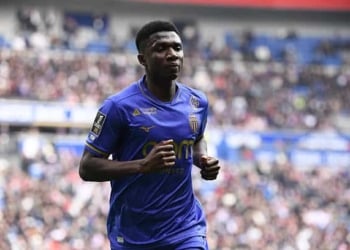 Ligue 1 : Le fabuleux but de Lamine Camara en vidéo - wiwsport