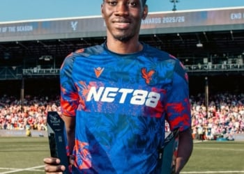 Crystal Palace : Ismaïla Sarr récompensé pour sa grande saison avec un doublé de trophées - wiwsport Crystal Palace : Ismaïla Sarr récompensé pour sa grande saison avec un doublé de trophées - wiwsport