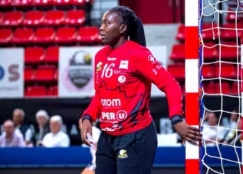 Handball : Fatima Camara s’engage avec la Team Chambé Féminines jusqu’en 2027 - wiwsport