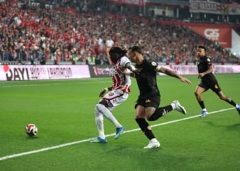 Süper Lig : Chérif Ndiaye signe un doublé avec Samsunspor et retarde le sacre de Galatasaray - wiwsport