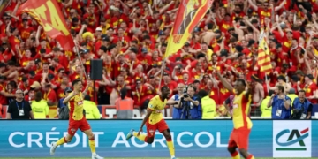 Foot : Le RC Lens triomphe en Coupe de France contre Nice avec un but d'Abdallah Sima - wiwsport