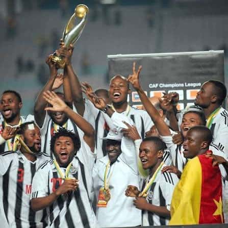 Afrique : Vainqueur de la Coupe CAF avec l’USM Alger, Lamine Ndiaye décroche son 20e titre en carrière d’entraîneur - wiwsport Afrique : Vainqueur de la Coupe CAF avec l’USM Alger, Lamine Ndiaye décroche son 20e titre en carrière d’entraîneur - wiwsport