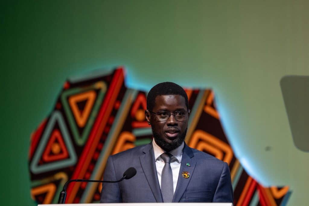 Bassirou Diomaye Faye : « C’est un défi que d’organiser les JOJ 2026 (…) D’ici deux semaines au plus tard, nous allons réceptionner la piscine olympique, le stade et le centre équestre » - wiwsport Bassirou Diomaye Faye : « C’est un défi que d’organiser les JOJ 2026 (…) D’ici deux semaines au plus tard, nous allons réceptionner la piscine olympique, le stade et le centre équestre » - wiwsport
