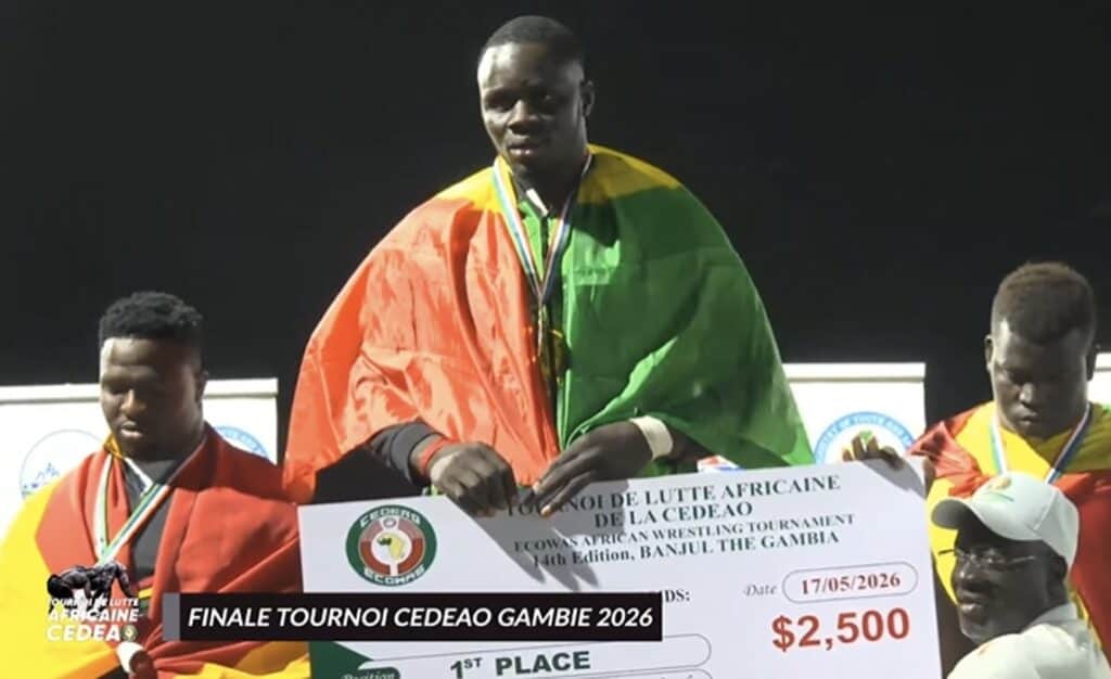 Lutte - Tournoi de la CDEAO Gambie 2026 : Champions par équipes, les lutteurs sénégalais décrochent 3 médailles d’or en individuel ! - wiwsport Lutte - Tournoi de la CDEAO Gambie 2026 : Champions par équipes, les lutteurs sénégalais décrochent 3 médailles d’or en individuel ! - wiwsport