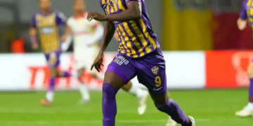 Mercato : Bursaspor s'intéresse à Mame Baba Thiam - wiwsport