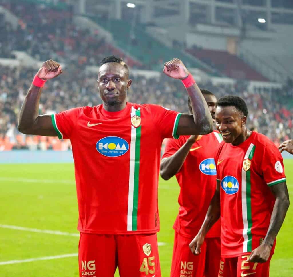 Foot : Spécialiste des montées, Mbaye Diagne envoie Amedspor en D1 turque - wiwsport