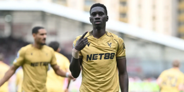 Premier League : Ismaila Sarr inscrit son 21e but de la saison et s'offre un record mémorable avec Crystal Palace - wiwsport