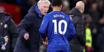 « Il a eu de nombreuses occasions sans parvenir à les saisir » : Les reproches de David Moyes à Iliman Ndiaye après la défaite contre Sunderland - wiwsport