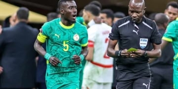 Ligue des Champions : Le fameux Jean-Jacques Ndala Ngambo désigné par la CAF arbitre de la finale aller Mamelodi Sundowns - AS FAR - wiwsport