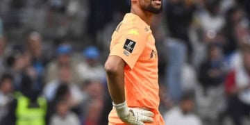 OGC Nice : Défaite en finale de Coupe de France et relégation en Ligue 2, le spectre qui guette encore Yehvann Diouf - wiwsport