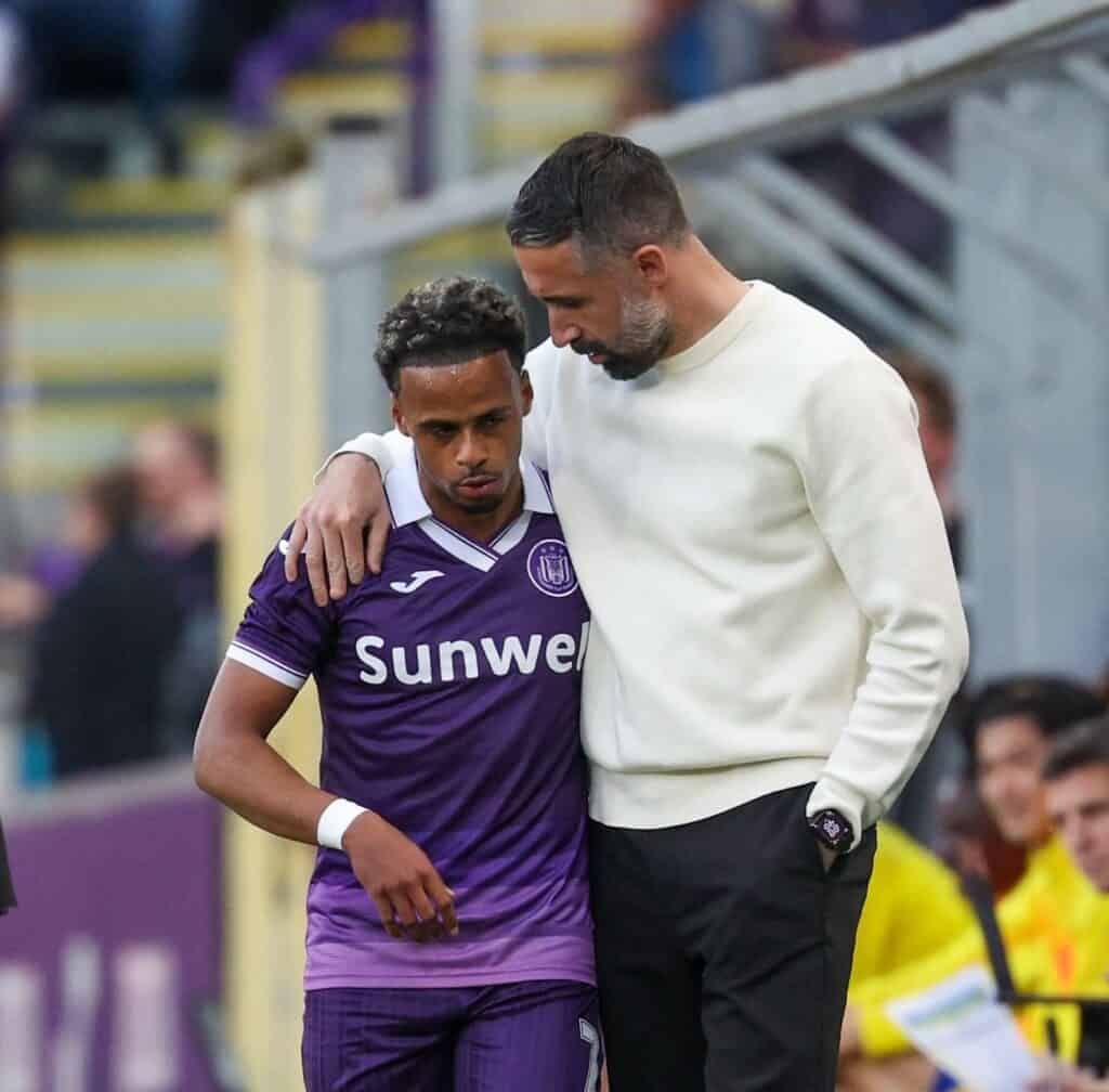 « Il n'a pas voulu prendre des risques » : L’entraîneur d'Anderlecht, Jérémy Taravel rassure pour Ilay Camara, sorti sur blessure contre Saint-Trond - wiwsport