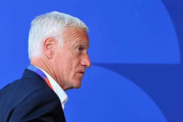 France/Sénégal : Mbappé, Dembélé, Olise... découvrez la composition des Bleus face aux Lions - wiwsport France's head coach Didier Deschamps arrives ahead of the 2026 World Cup Group I football match between France and Senegal at the New York/New Jersey Stadium in East Rutherford on June 16, 2026. (Photo by Angela WEISS / AFP via Getty Images)