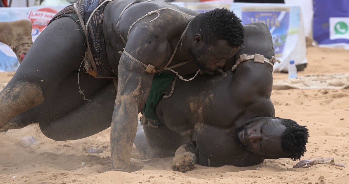 Reug Reug : « J’ai préparé ce combat en quinze jours et je suis passé de 145 à 120 kg (…) J’ai battu Boy Niang grâce à ma technique » - wiwsport Reug Reug : « J’ai préparé ce combat en quinze jours et je suis passé de 145 à 120 kg (…) J’ai battu Boy Niang grâce à ma technique » - wiwsport