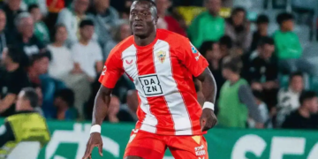 Mercato : Dion Lopy vers Aston Villa qui pousse pour le signer ! - wiwsport