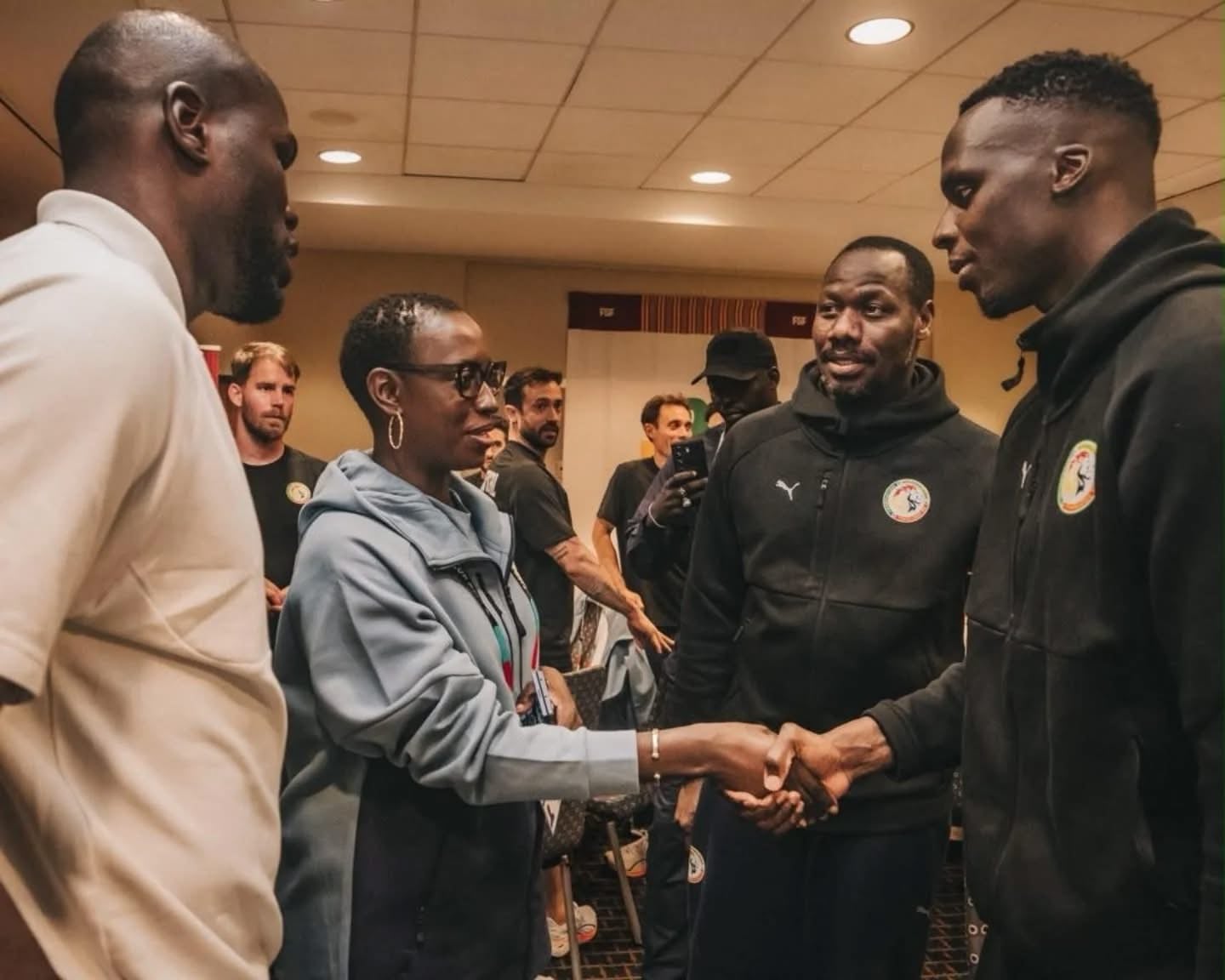 Mondial 2026 : Visite de la ministre des Sports au camp de base des Lions - wiwsport Mondial 2026 : Visite de la ministre des Sports au camp de base des Lions - wiwsport