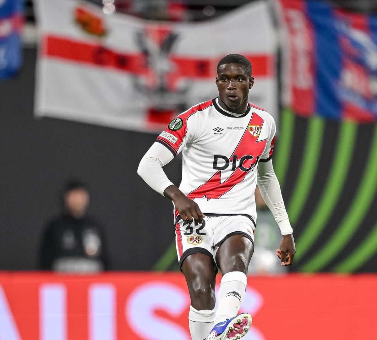 Mercato : Nobel Mendy va s'engager définitivement avec le Rayo Vallecano - wiwsport Mercato : Nobel Mendy va s'engager définitivement avec le Rayo Vallecano - wiwsport