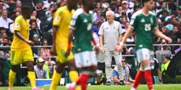 Hugo Broos réfute toute baisse de niveau des Bafana Bafana : « Je ne pense pas que le niveau de mes joueurs ait baissé » - wiwsport