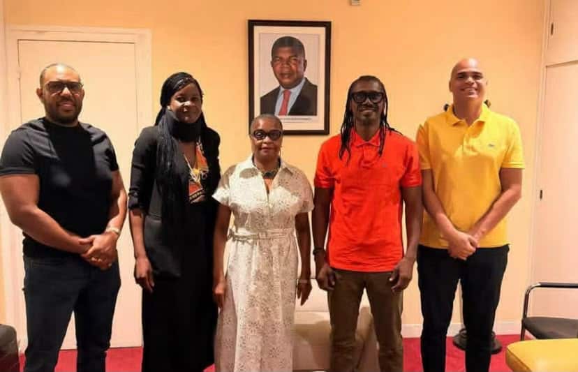 Angola : Aliou Cissé reçu au Consulat d’Angola à Paris lors de sa mission de prospection - wiwsport Angola : Aliou Cissé reçu au Consulat d’Angola à Paris lors de sa mission de prospection - wiwsport