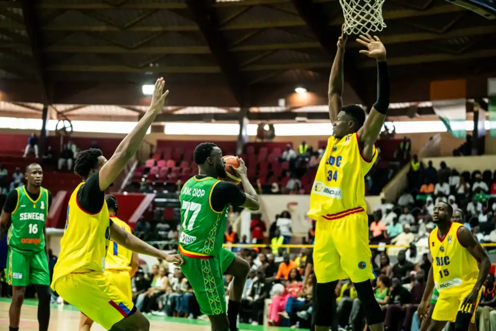 Qualifications Mondial FIBA 2027 : Le Sénégal écrase la RDC, boucle un sans-faute et file au deuxième tour - wiwsport Qualifications Mondial FIBA 2027 : Le Sénégal écrase la RDC, boucle un sans-faute et file au deuxième tour - wiwsport