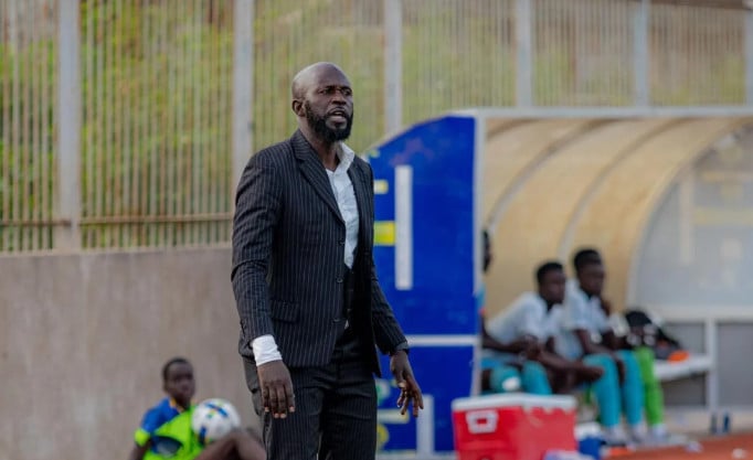 Ligue 2 - Beau Saliou Touré est le nouveau coach du DUC ! - wiwsport