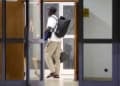 Mercato : Mame Alassane Niang débarque à Porto pour sa visite médicale - wiwsport Mercato : Mame Alassane Niang débarque à Porto pour sa visite médicale