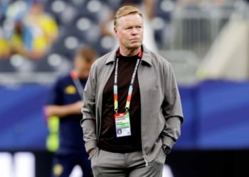 Coupe du monde 2026 - Ronald Koeman (Pays-Bas) démissionne : “Décevant que notre campagne à la Coupe du monde se soit terminée si tôt… “ - wiwsport Coupe du monde 2026 – Ronald Koeman (Pays-Bas) démissionne : “Décevant que notre campagne à la Coupe du monde se soit terminée si tôt… “