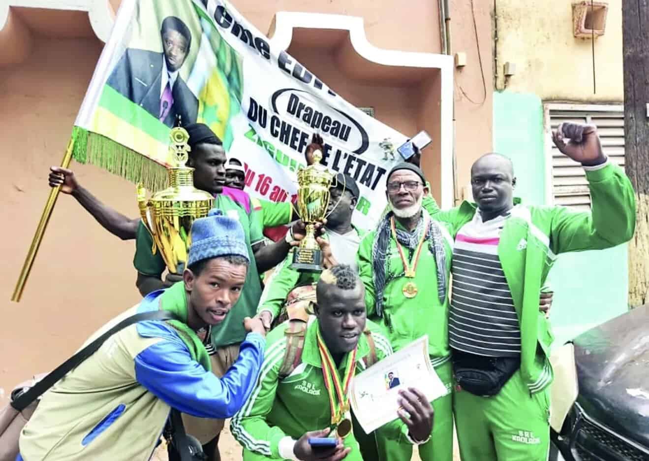 Drapeau du Chef de l’Etat : Kaolack remet officiellement en jeu son titre de champion par équipe ! - wiwsport Drapeau du Chef de l’Etat : Kaolack remet officiellement en jeu son titre de champion par équipe ! - wiwsport