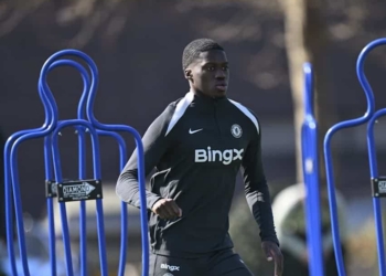 Mercato : Chelsea songe à prêter Mamadou Sarr à un club anglais !