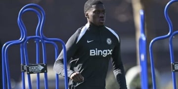 Mercato : Chelsea songe à prêter Mamadou Sarr à un club anglais !