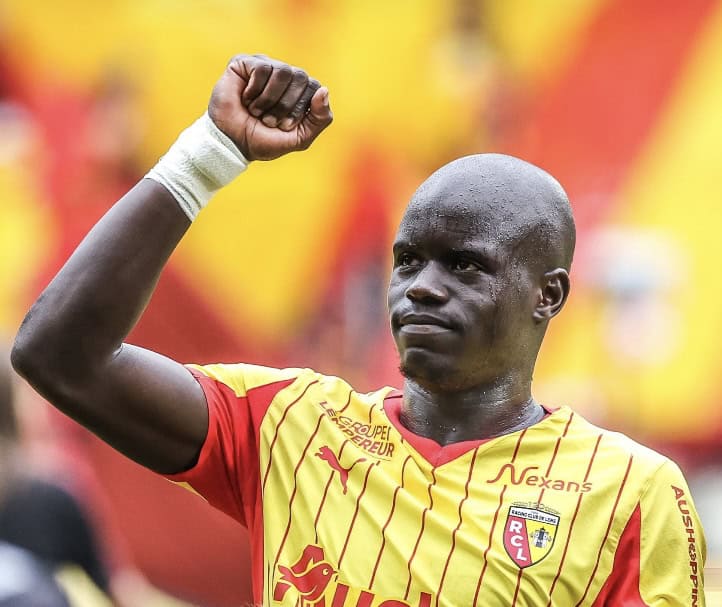 Mercato : Malang Sarr rebondit en Arabie saoudite - wiwsport Mercato : Malang Sarr rebondit en Arabie saoudite - wiwsport