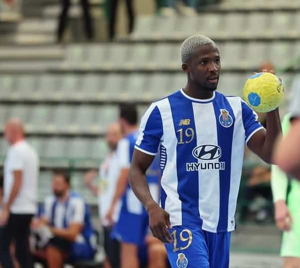 Handball : Mamadou Diocou rejoint le CS Minaur Baia Mare - wiwsport Handball : Mamadou Diocou rejoint le CS Minaur Baia Mare - wiwsport