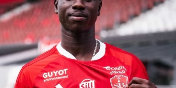 Mercato : Samba Diop signe son premier contrat professionnel avec Brest
