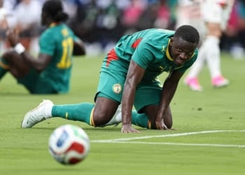 Mercato : Un genou en mauvais état, 310 jours sans jouer à cause de blessures répétitives, Bamba Dieng un corps mis à rude épreuve ! - wiwsport Mercato : Un genou en mauvais état, 310 jours sans jouer à cause de blessures répétitives, Bamba Dieng un corps mis à rude épreuve !