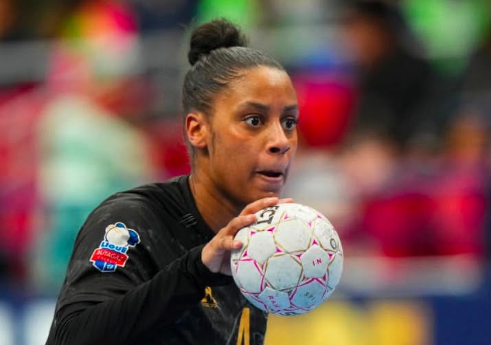 Handball : Soukeina Sagna rejoint La Tamponnaise - wiwsport Handball : Soukeina Sagna rejoint La Tamponnaise - wiwsport