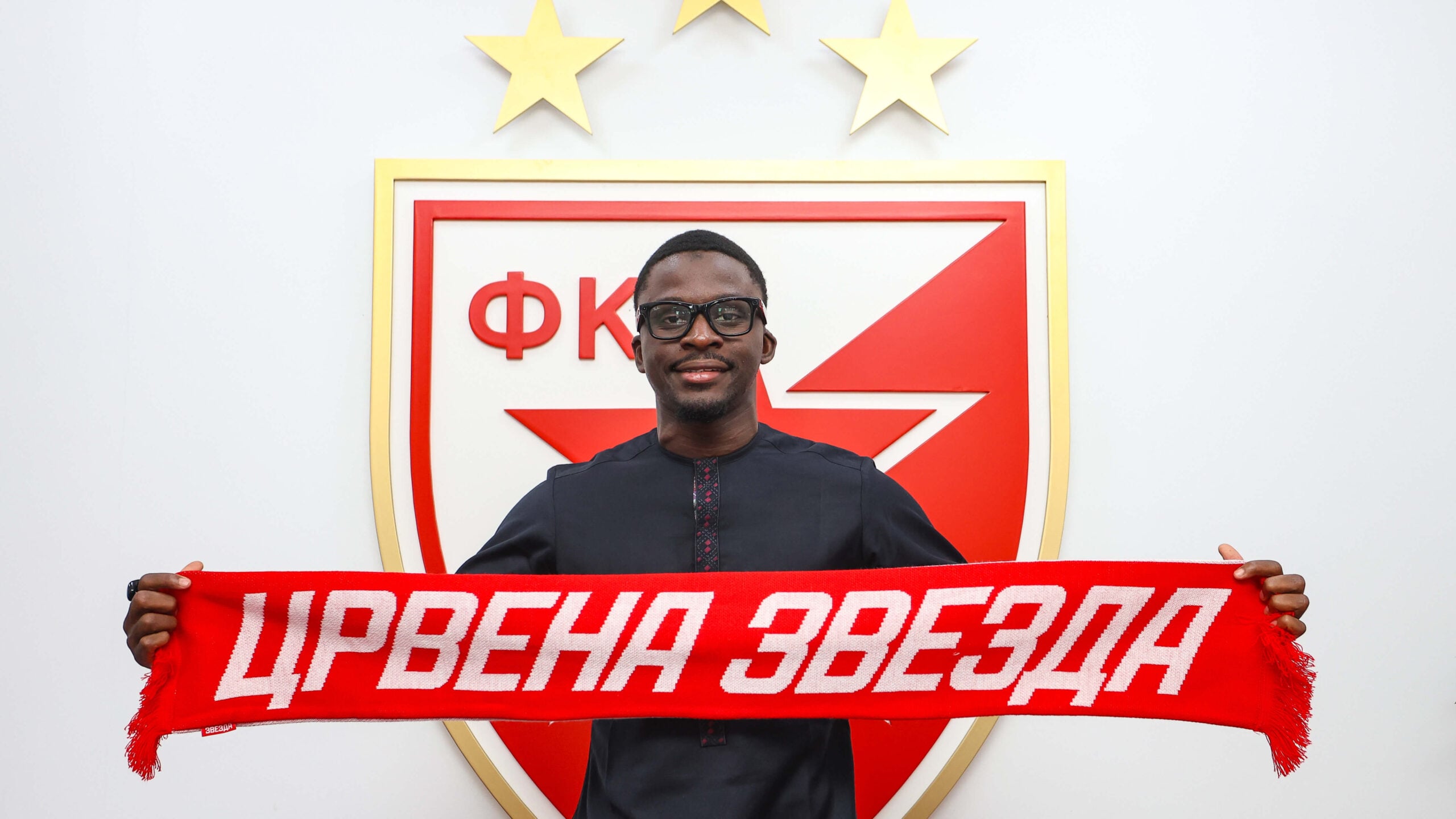 Mercato : Bamba Dieng retrouve enfin un club et s'engage officiellement avec l'Etoile Rouge de Belgrade - wiwsport Mercato : Bamba Dieng retrouve enfin un club et s'engage officiellement avec l'Etoile Rouge de Belgrade - wiwsport