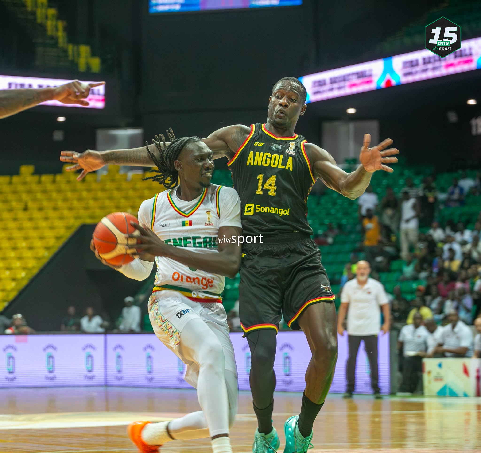 Éliminatoires Mondial 2027 : Le Sénégal mené par l’Angola à la pause (43-46) - wiwsport Éliminatoires Mondial 2027 : Le Sénégal mené par l’Angola à la pause (43-46) - wiwsport