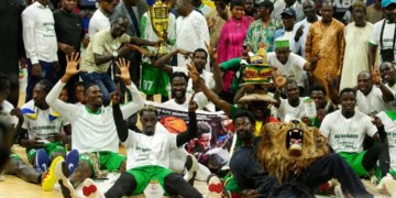 Basket – Coupe du Sénégal : L’AS Douanes réalise le doublé et décroche sa 10e Coupe - wiwsport