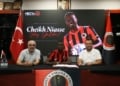 Mercato : Cheikh Niasse rejoint Gençlerbirliği en prêt - wiwsport Mercato : Cheikh Niasse rejoint Gençlerbirliği en prêt