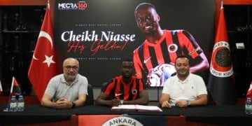 Mercato : Cheikh Niasse rejoint Gençlerbirliği en prêt - wiwsport Mercato : Cheikh Niasse rejoint Gençlerbirliği en prêt