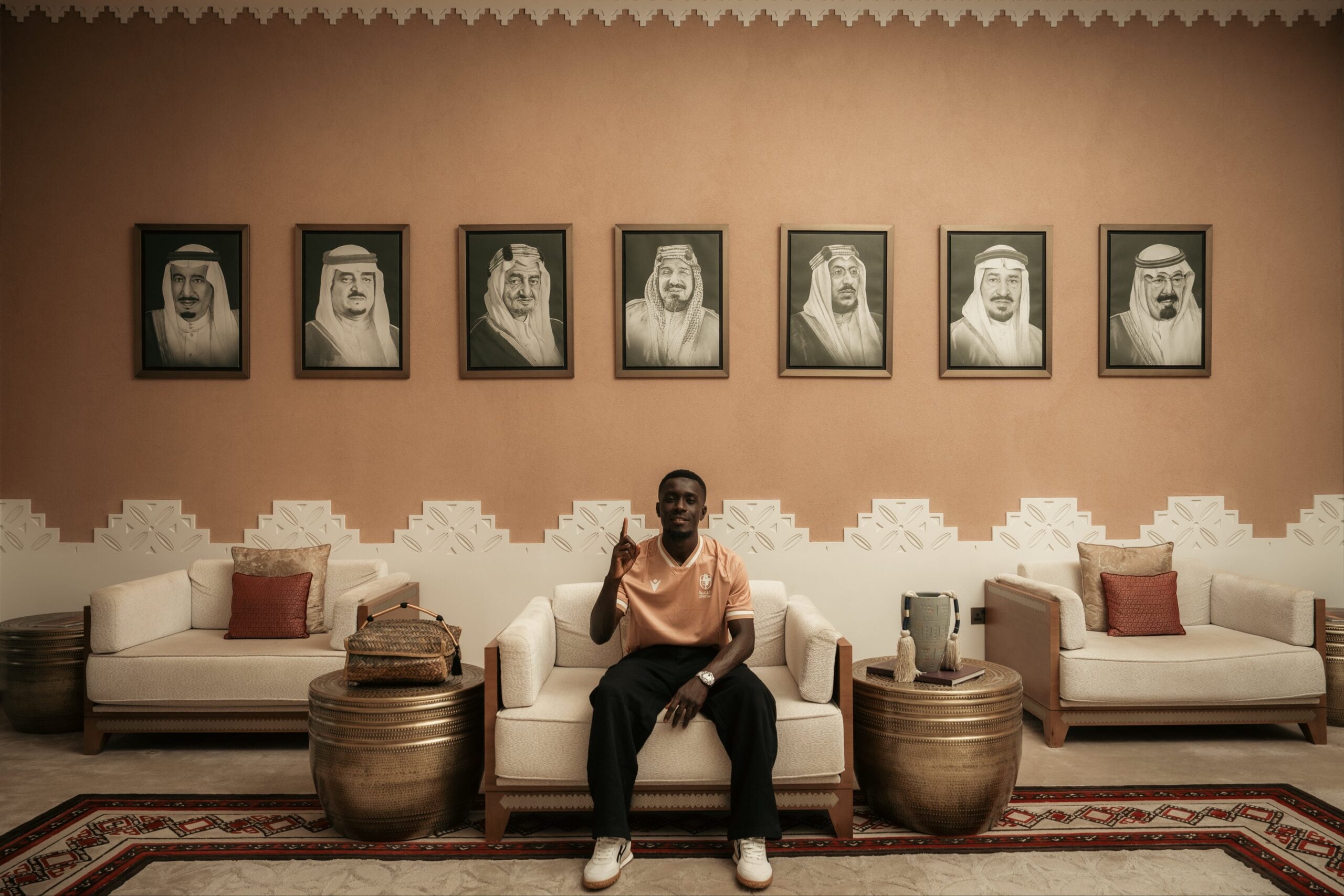 Mercato : Idrissa Gana Gueye rejoint officiellement l’Arabie saoudite et Al-Diriyah - wiwsport Mercato : Idrissa Gana Gueye rejoint officiellement l’Arabie saoudite et Al-Diriyah - wiwsport
