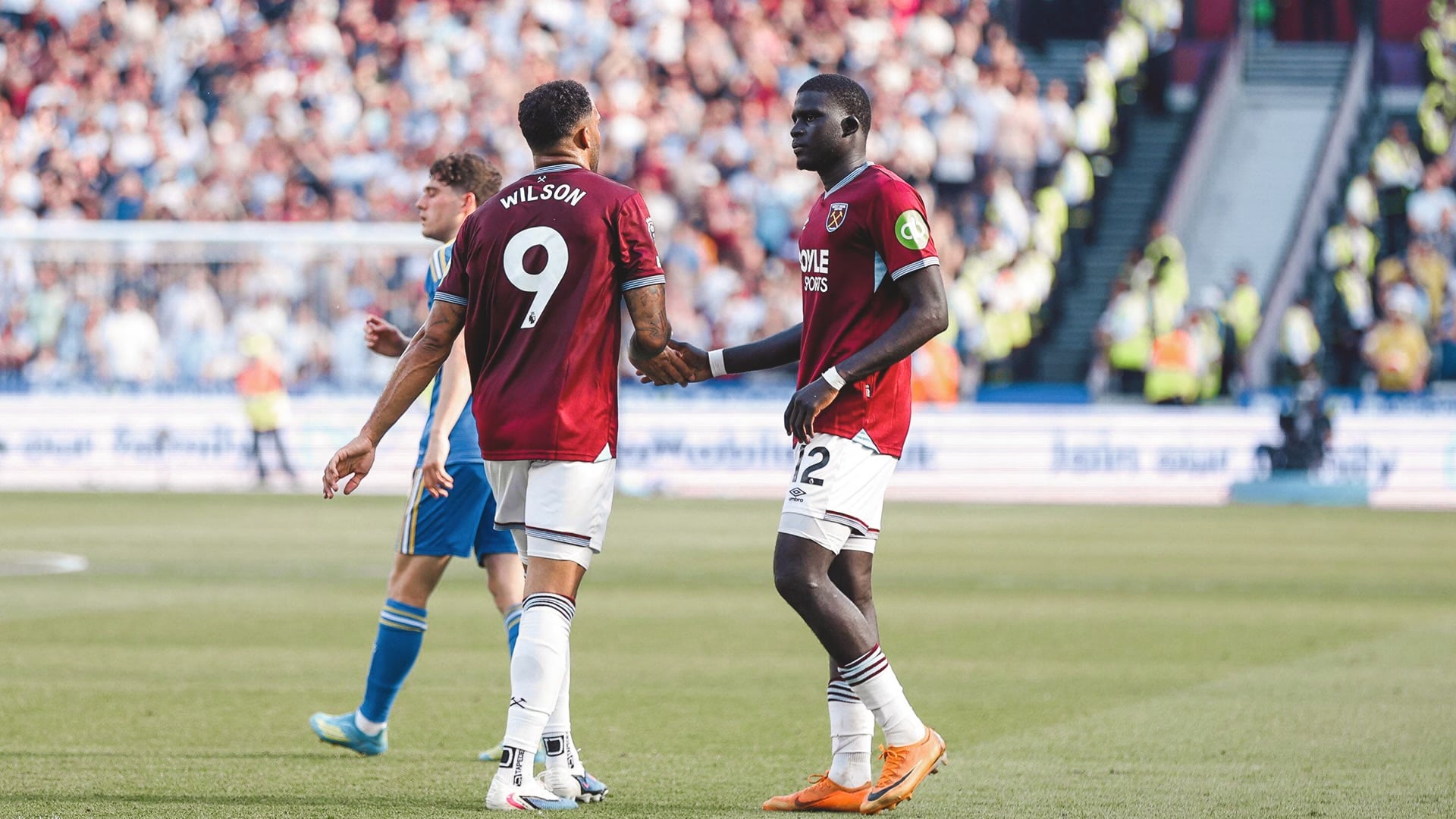 Callum Wilson sur El Hadji Malick Diouf : “Son pied gauche est extraordinaire (…) C’est quelqu’un qui est prêt à se battre pour le club” - wiwsport Callum Wilson sur El Hadji Malick Diouf : “Son pied gauche est extraordinaire (…) C’est quelqu’un qui est prêt à se battre pour le club” - wiwsport