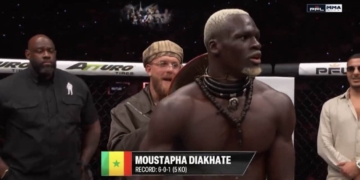 (Vidéo) MMA – PFL : Moustapha Diakhaté réussit des débuts fracassants avec un KO technique au premier round !