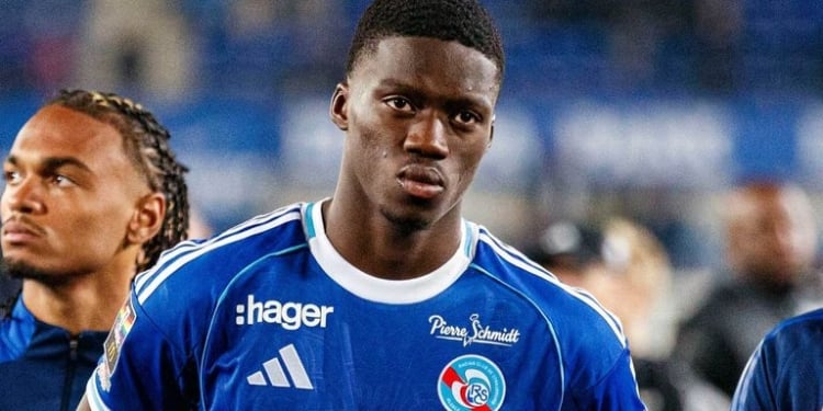Mercato : Chelsea prêt à laisser partir Mamadou Sarr cet été ?