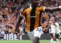 Premier League : Le but de Nobel Mendy (Hull City) contre Manchester United en vidéo