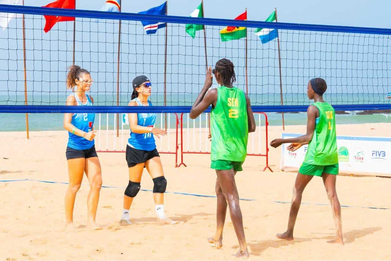 CAN Beach-Volley U18 (F) : Victorieuse de la Tunisie (2-0), la paire Thiam/Segnane passe en demi-finales - wiwsport CAN Beach-Volley U18 (F) : Victorieuse de la Tunisie (2-0), la paire Thiam/Segnane passe en demi-finales - wiwsport
