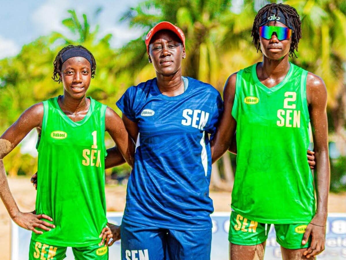 CAN Beach-Volley U18 : La première paire filles du Sénégal s'incline face à l'Égypte (1-3) - wiwsport CAN Beach-Volley U18 : La première paire filles du Sénégal s'incline face à l'Égypte (1-3) - wiwsport