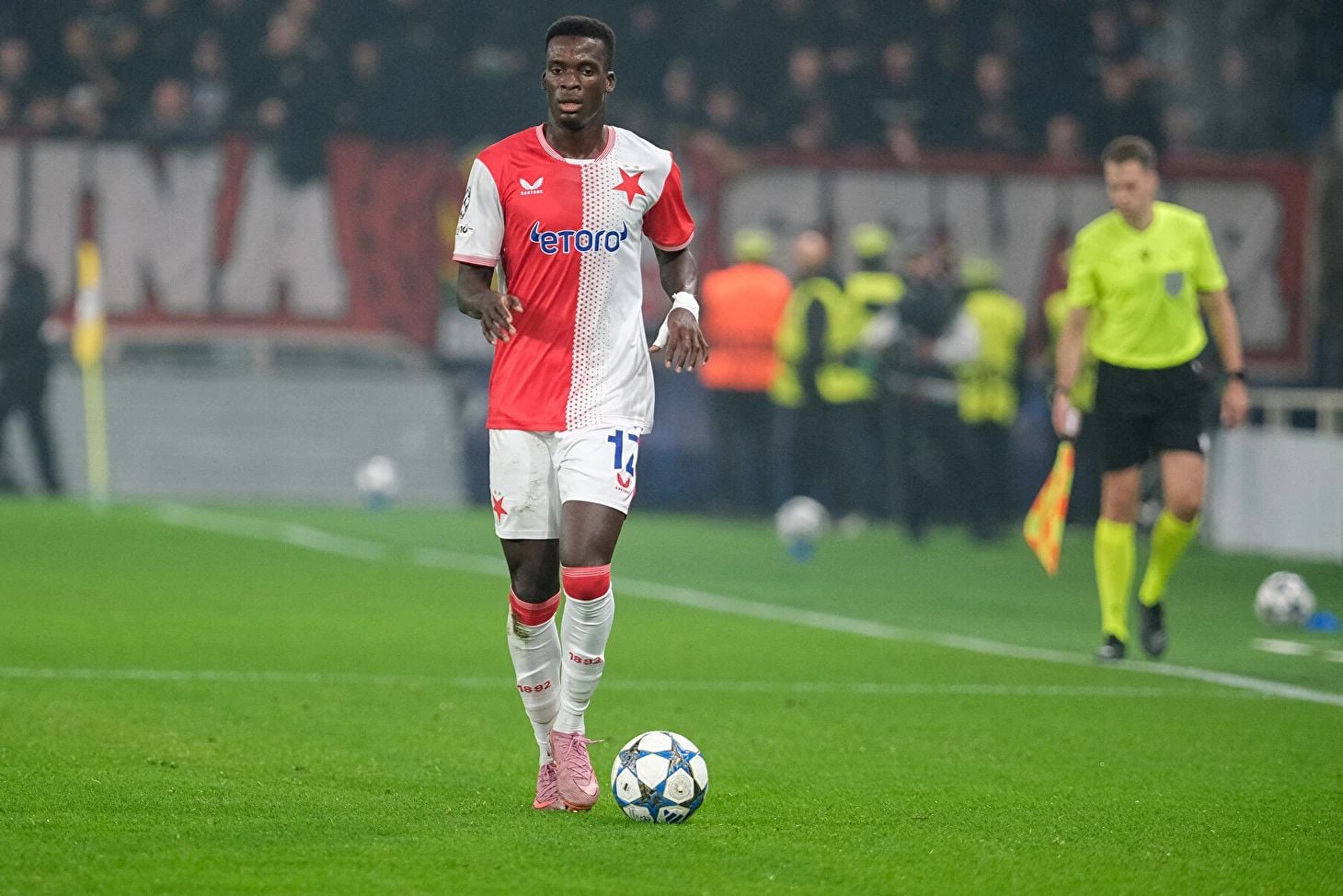 Mercato : Youssoupha Mbodji devrait quitter le Slavia Prague pour Zulte Waregem - wiwsport Mercato : Youssoupha Mbodji devrait quitter le Slavia Prague pour Zulte Waregem - wiwsport